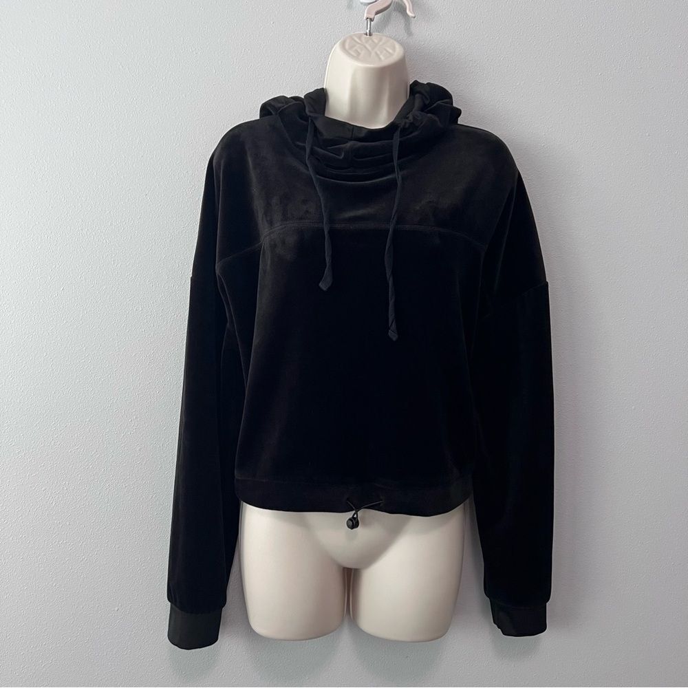 Flirtitude Active Black Velour Cropped Hoodie Size L